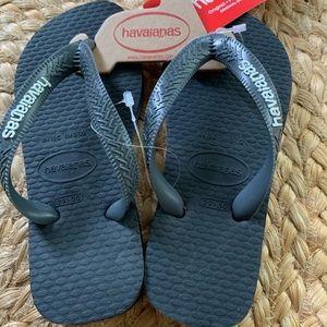 Kids Havaianas, size 13C, 29-30